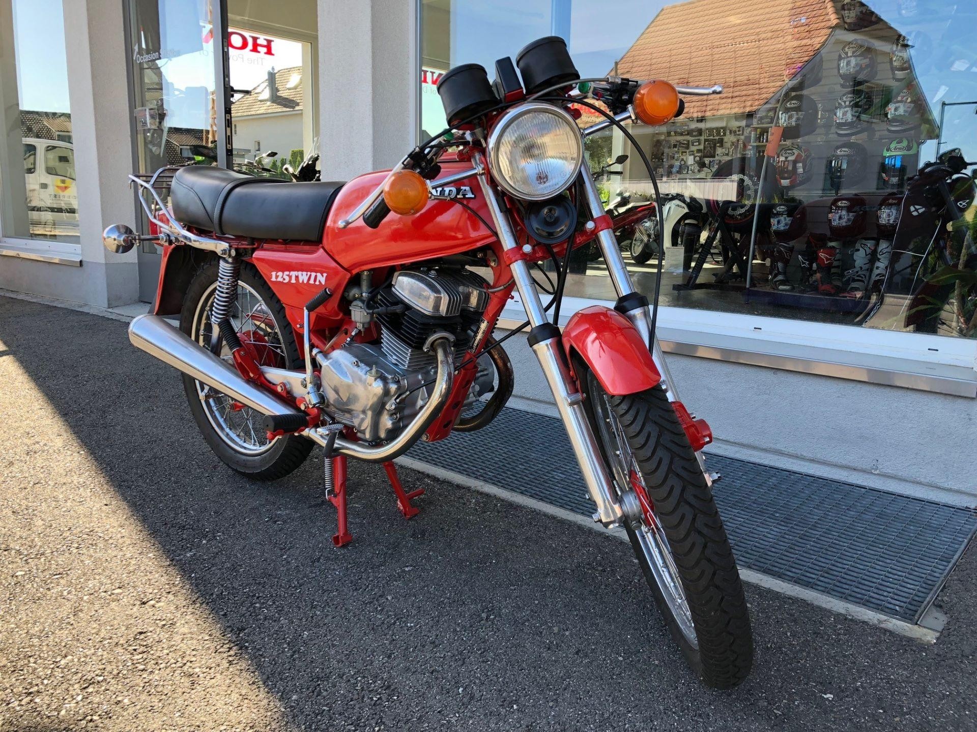 Honda cb 125t