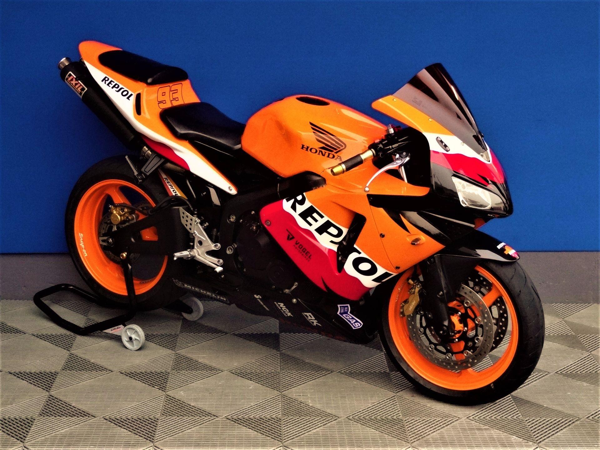 Motorrad Occasion kaufen HONDA CBR 600 RR Repsol Vogel ...