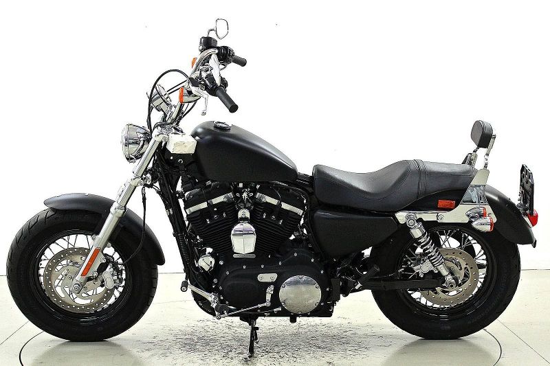 Buy motorbike Pre-owned HARLEY-DAVIDSON XL 1200 CB ...