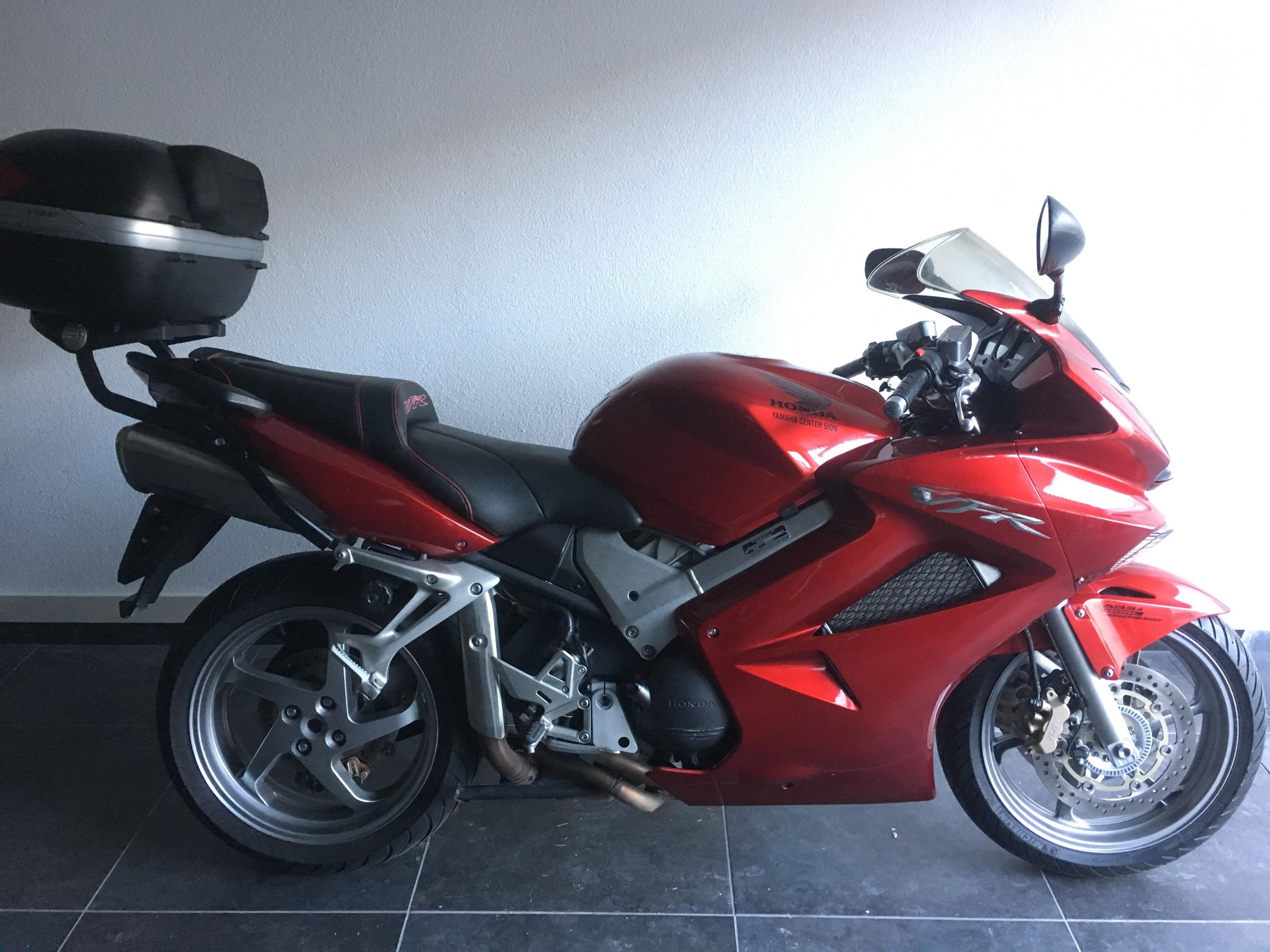 Honda vfr 800 abs