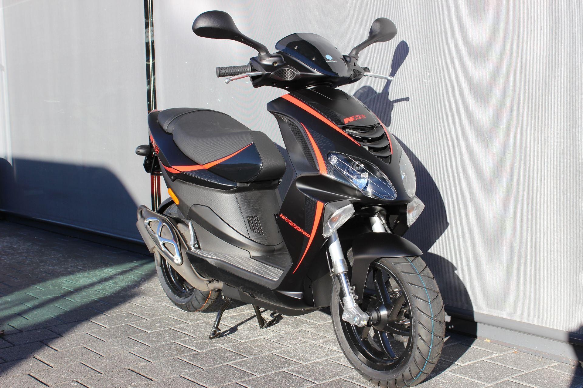 Генератор piaggio nrg