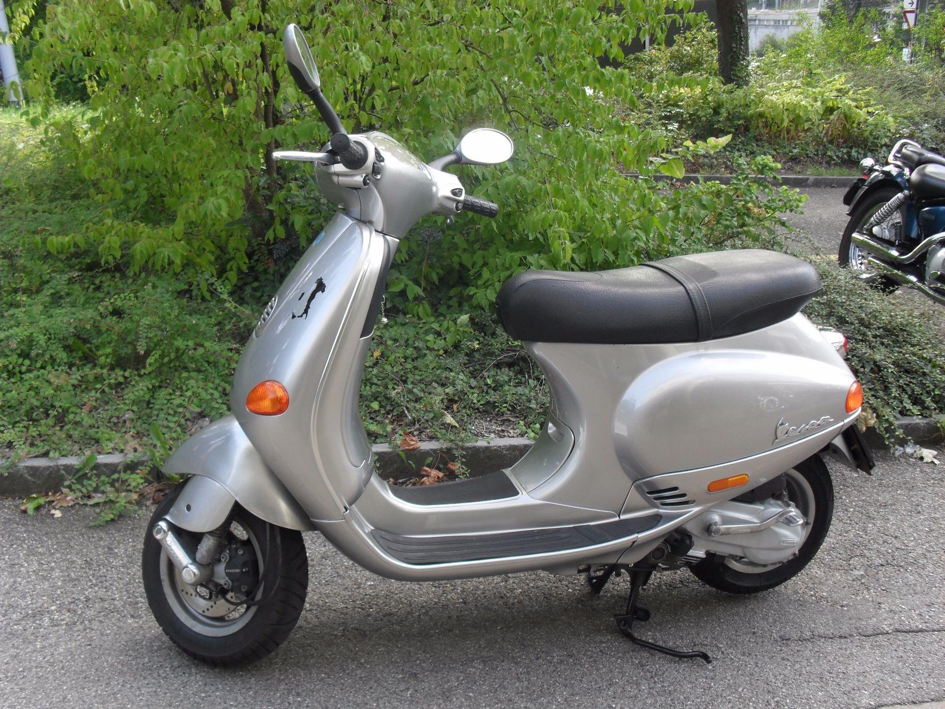  vespa  125  et4  occasion