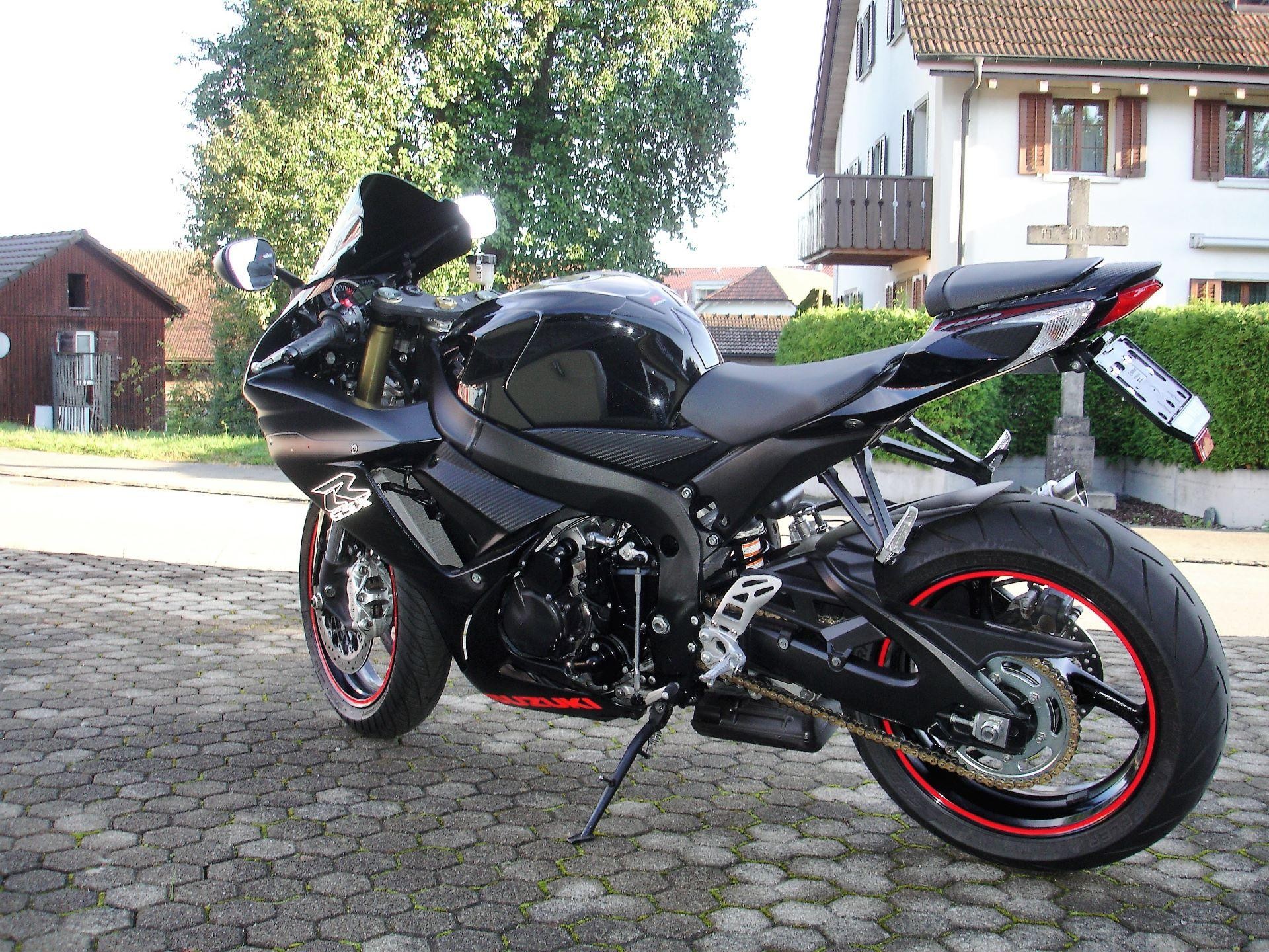 Moto Occasions  acheter SUZUKI  GSX R  750  Moto West Waltenschwil