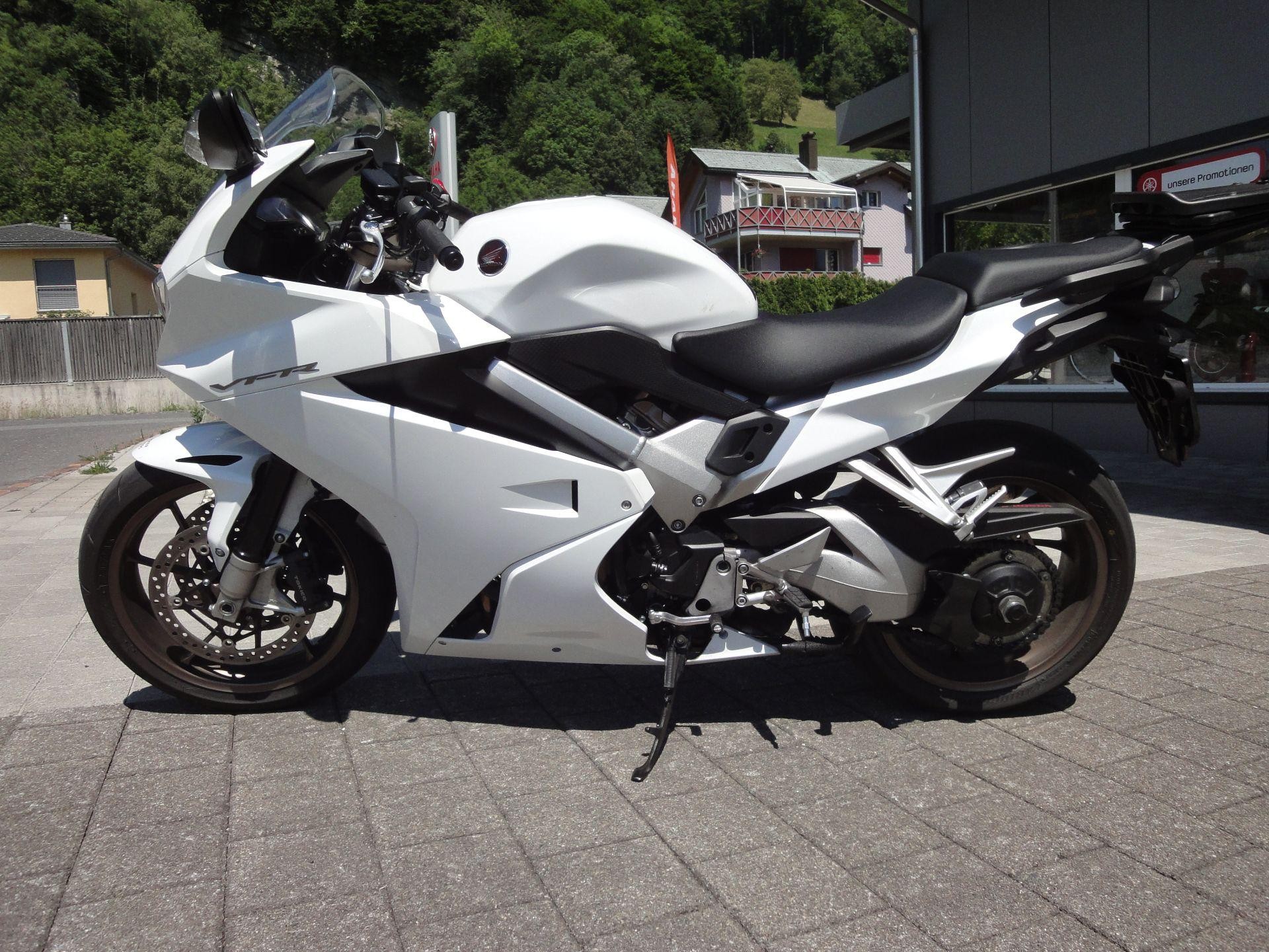 Honda vfr 800 abs