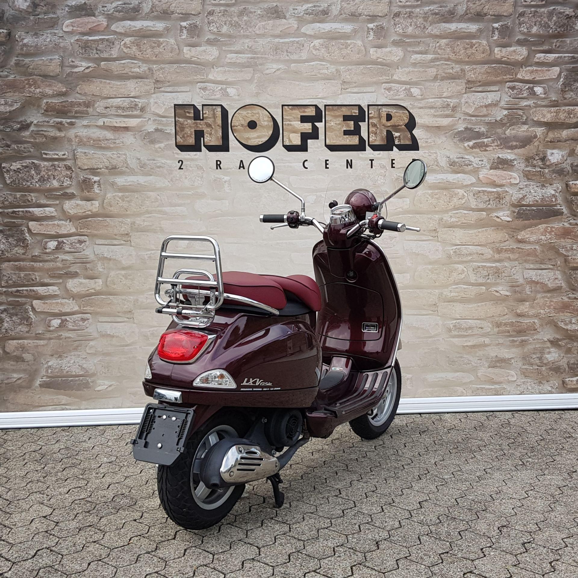 Motorrad Occasion Kaufen Piaggio Vespa Lxv 125 Hofer 2 Rad Center Meilen