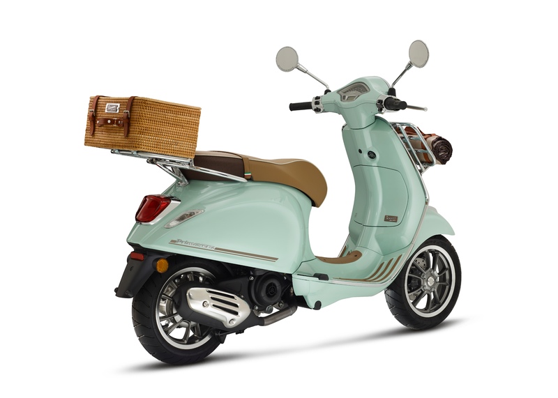 Vespa on sale moped bike